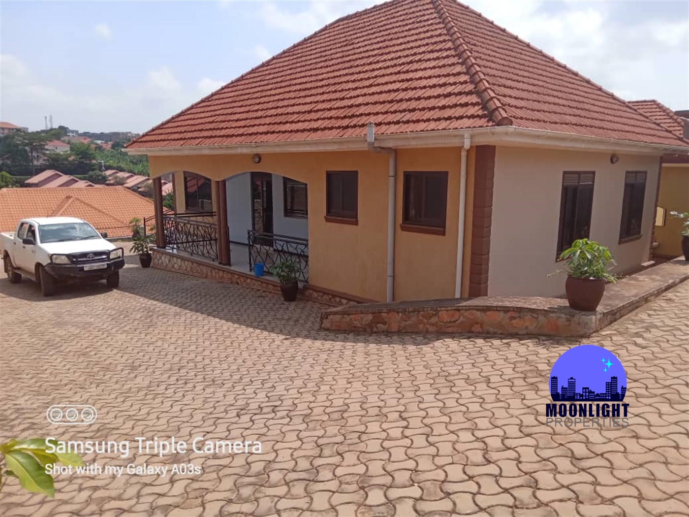 Bungalow for sale in Kyaliwajjala Wakiso