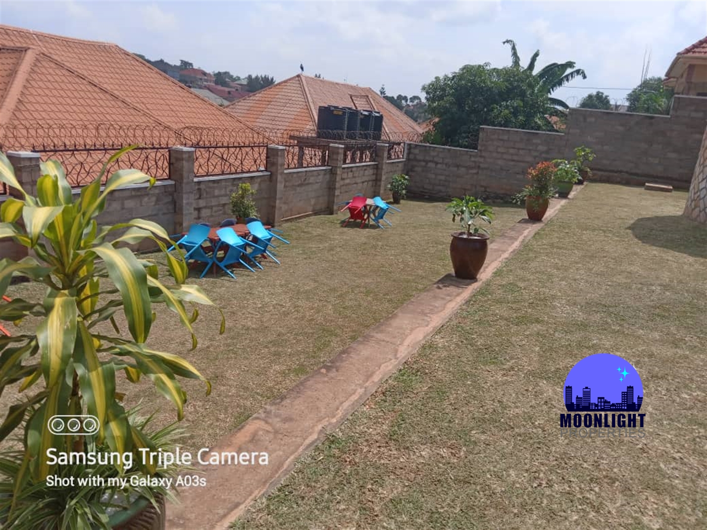 Bungalow for sale in Kyaliwajjala Wakiso