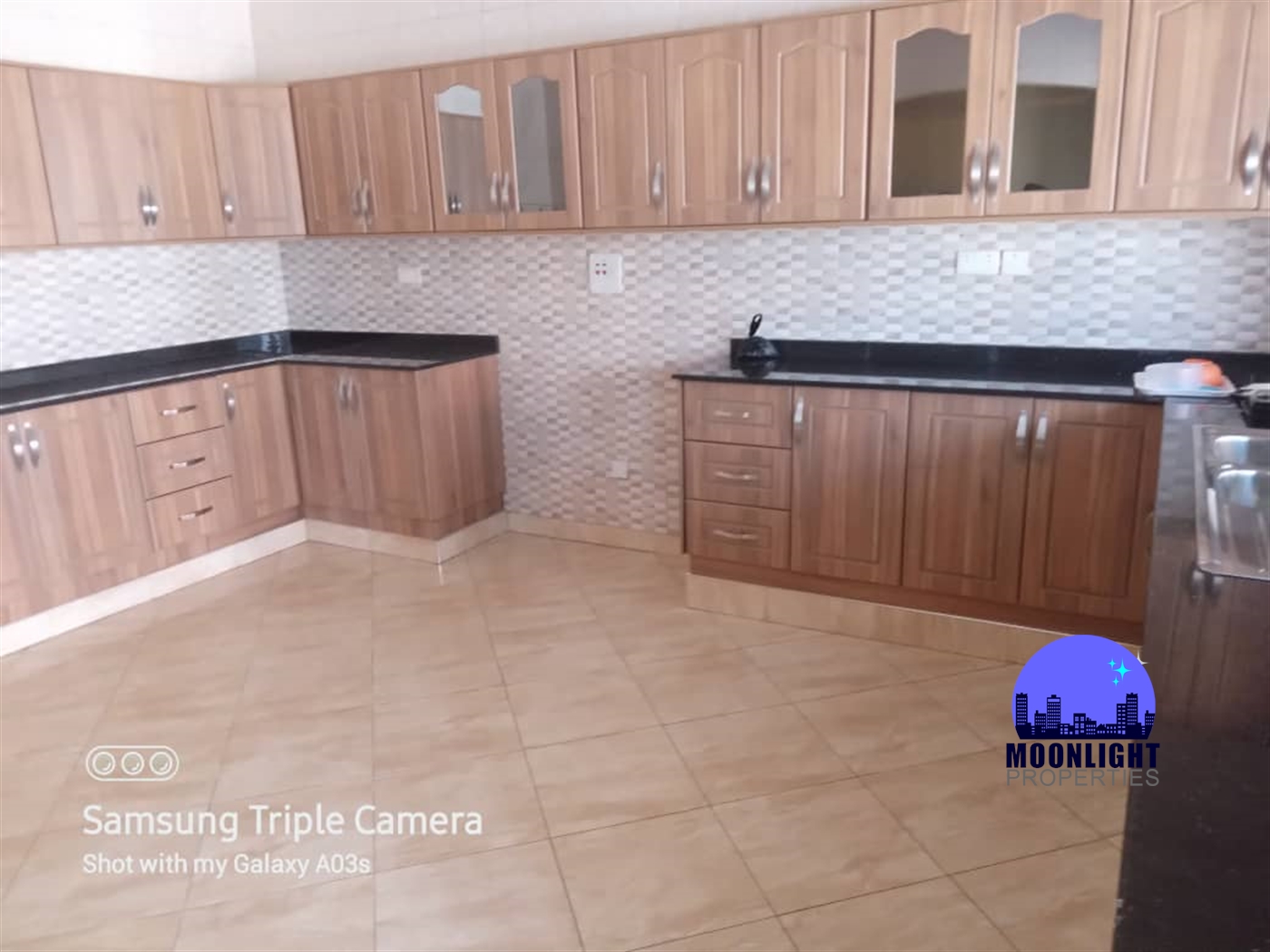 Bungalow for sale in Kyaliwajjala Wakiso