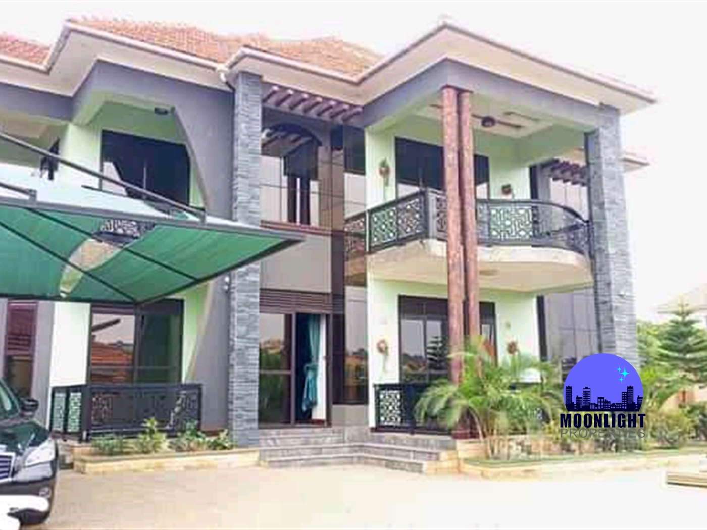 Storeyed house for sale in Najjera Wakiso