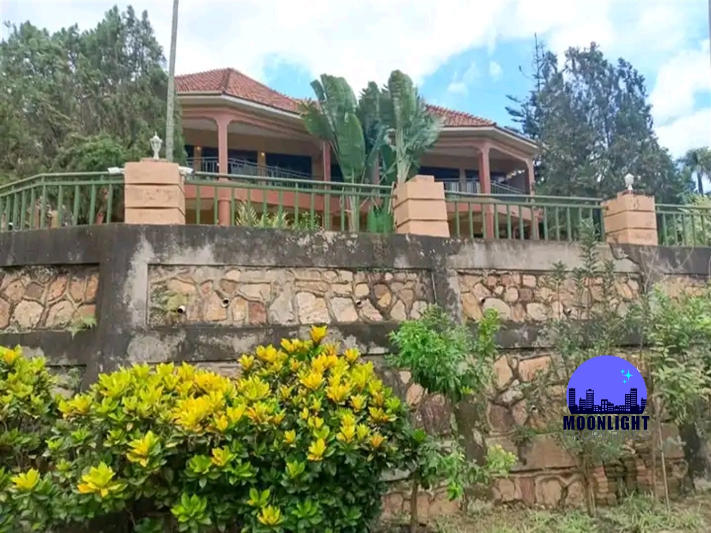 Storeyed house for rent in Ntinda Kampala