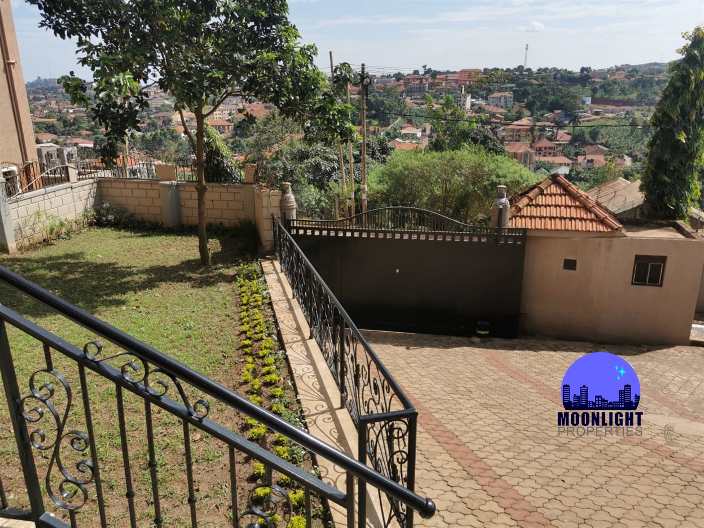 Storeyed house for rent in Kyanja Kampala