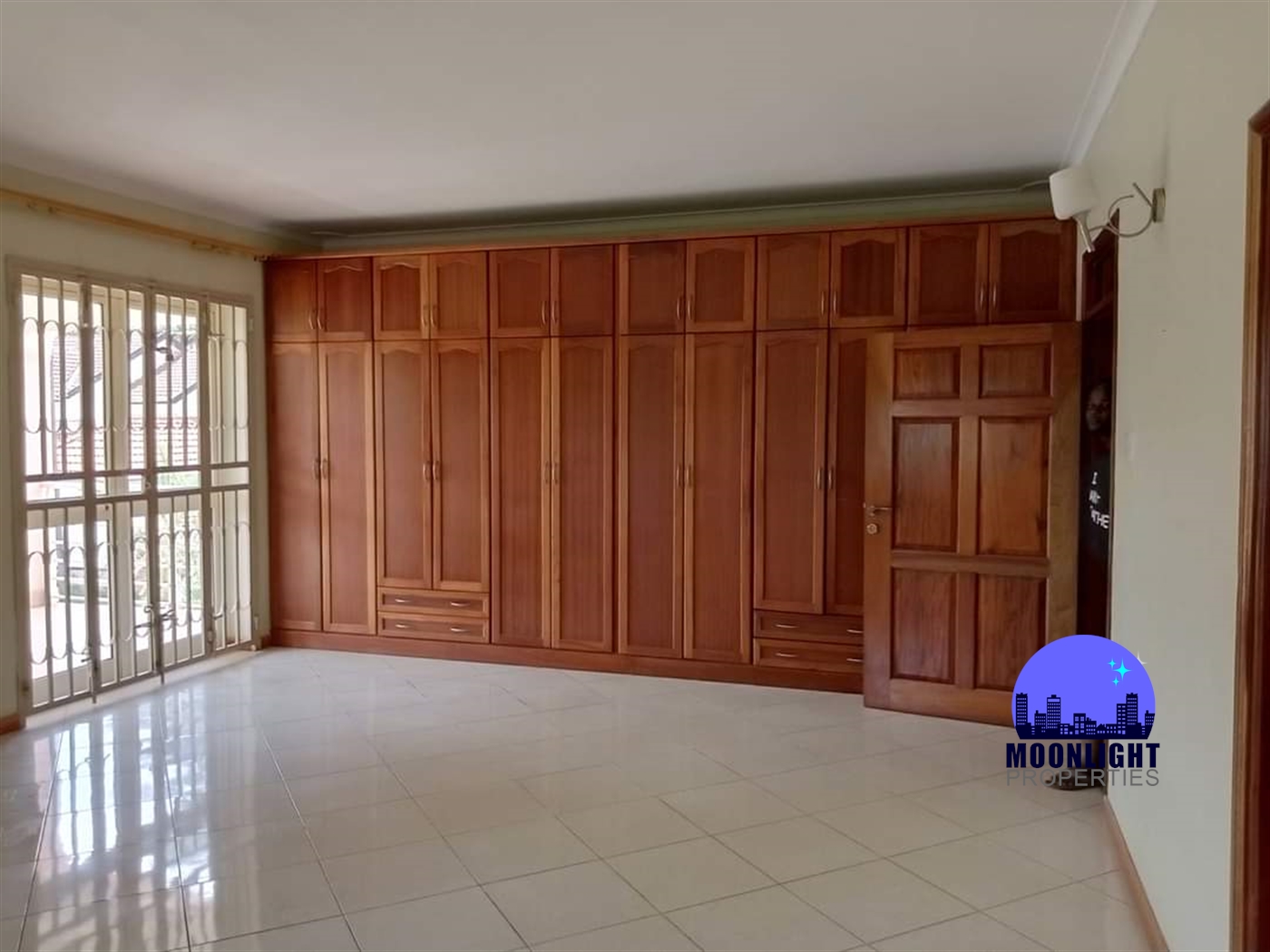 Storeyed house for rent in Naguru Kampala