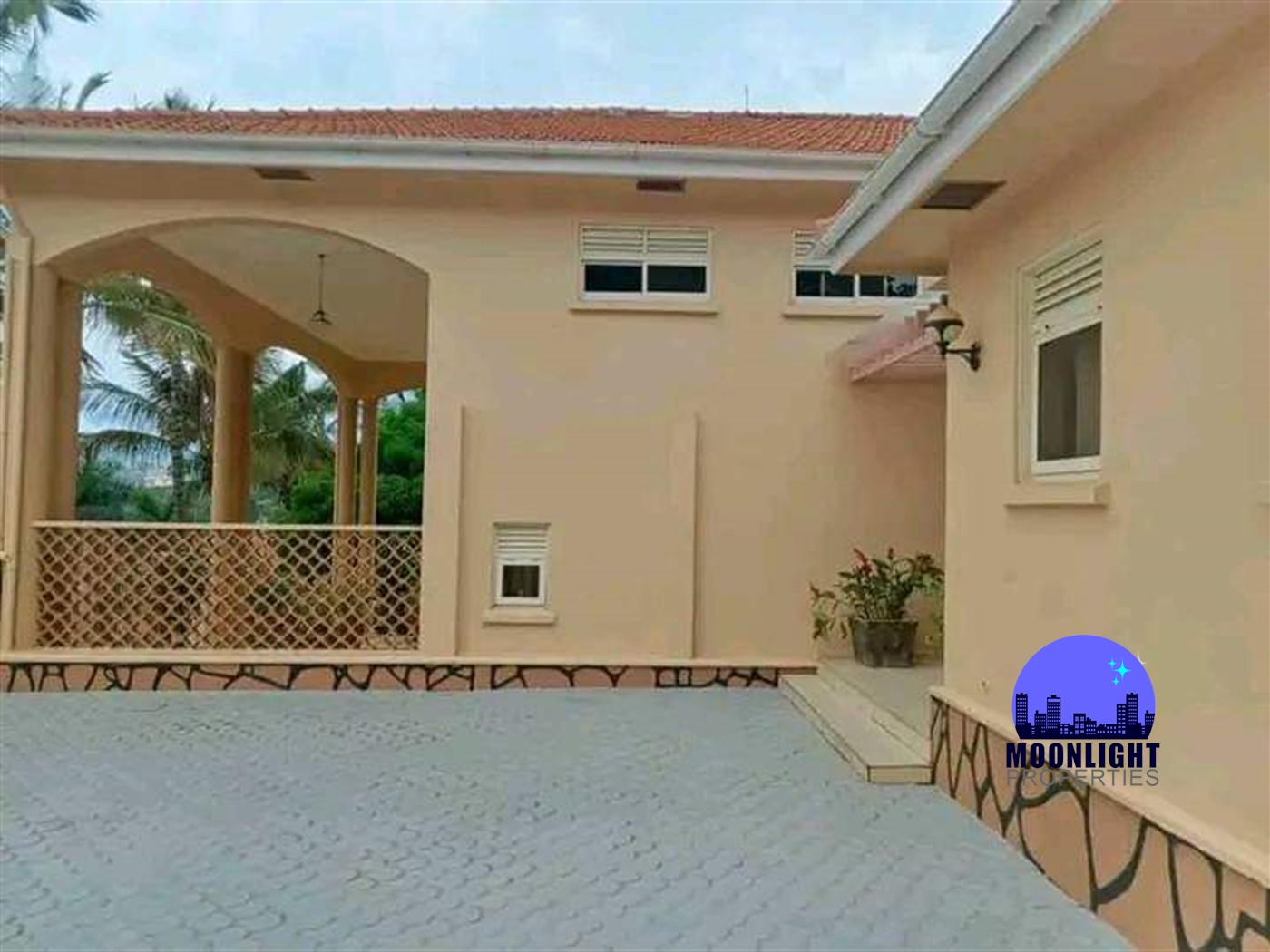 Storeyed house for rent in Naguru Kampala