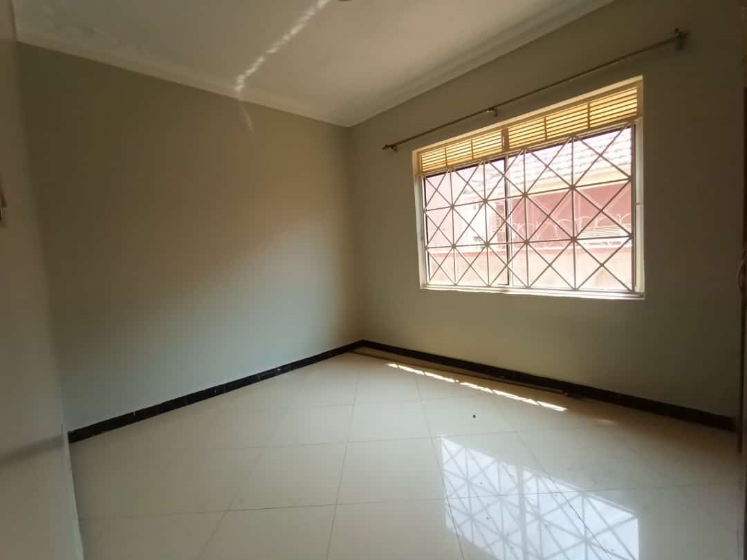 Bungalow for rent in Kira Wakiso