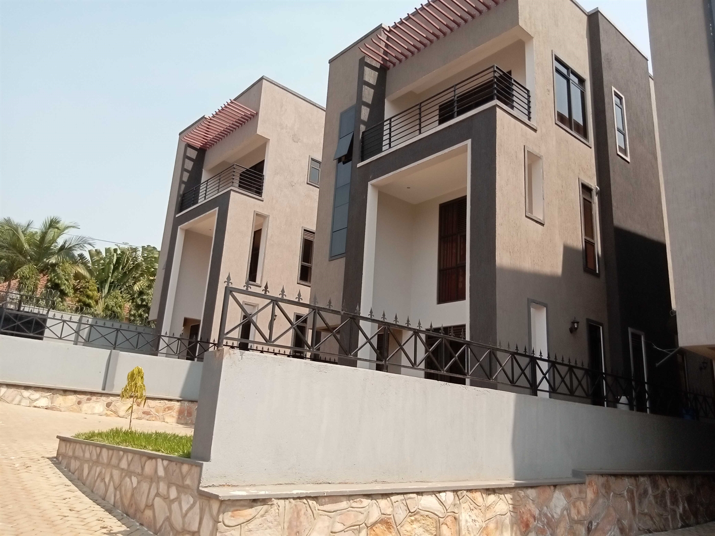 Duplex for rent in Kyanja Kampala