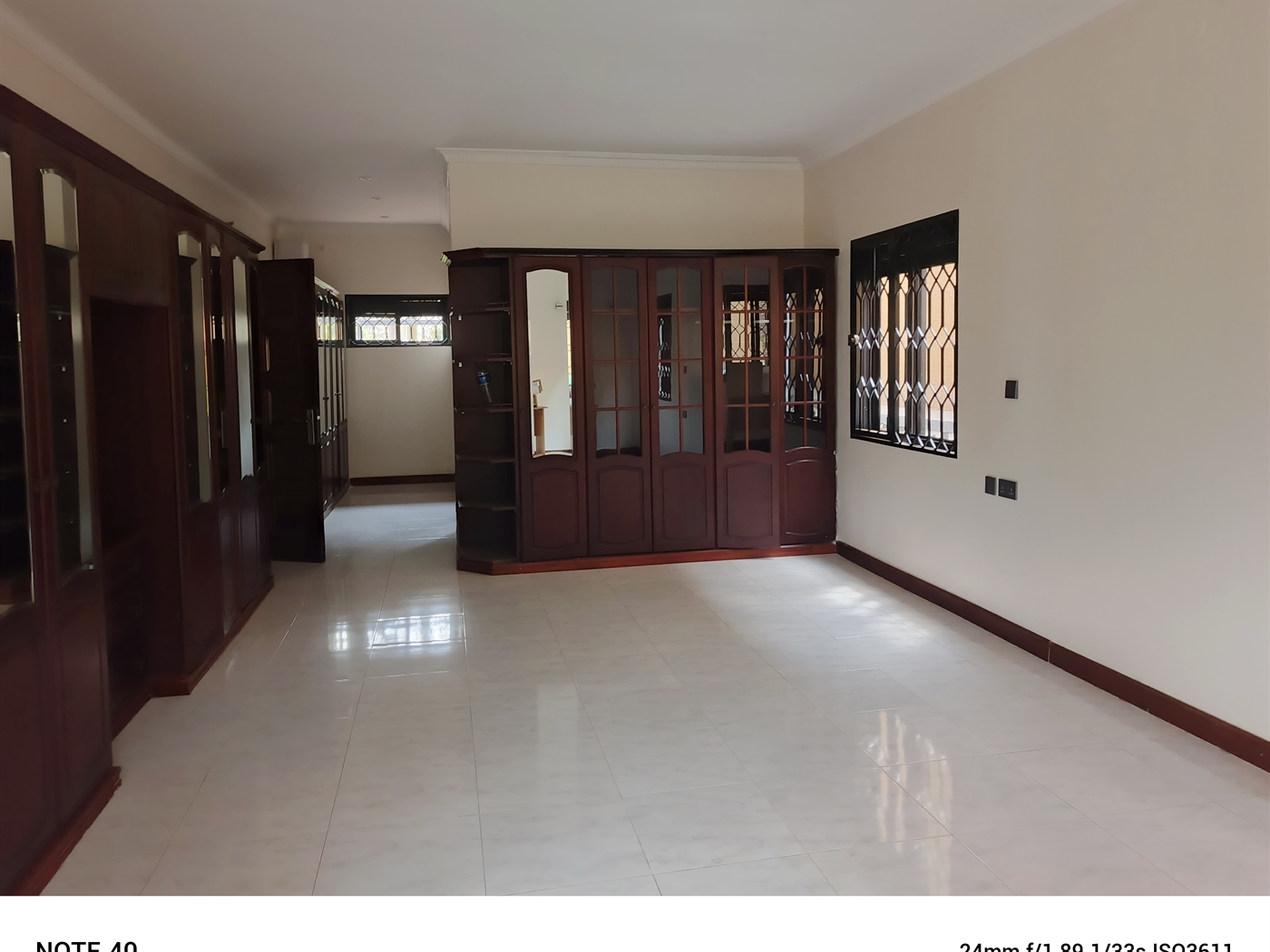 Bungalow for rent in Bugoloobi Kampala