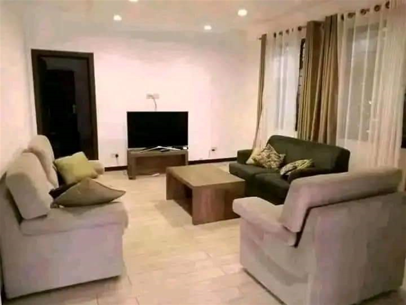 Apartment for rent in Bugoloobi Kampala