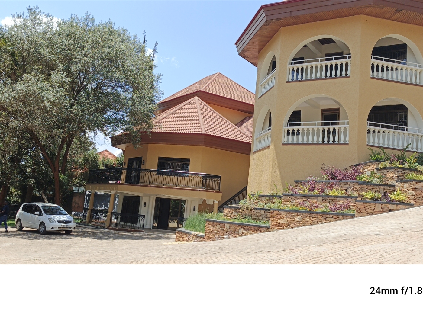 Duplex for rent in Naguru Kampala