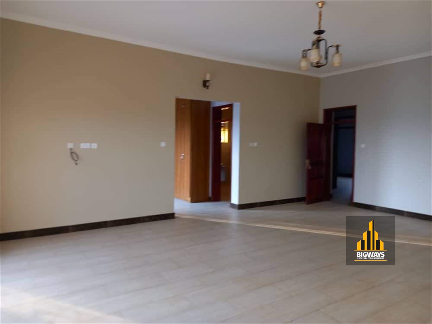 Mansion for sale in Akright Wakiso