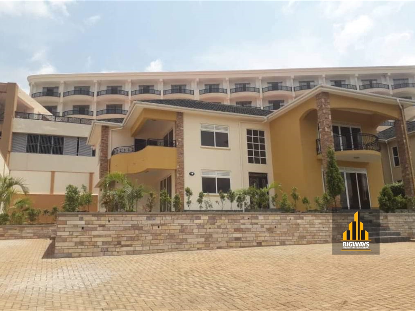 Mansion for sale in Bwebajja Kampala