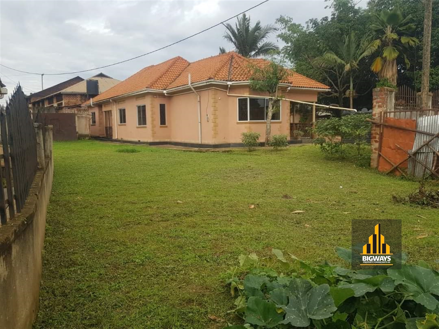 Bungalow for sale in Buddo Wakiso