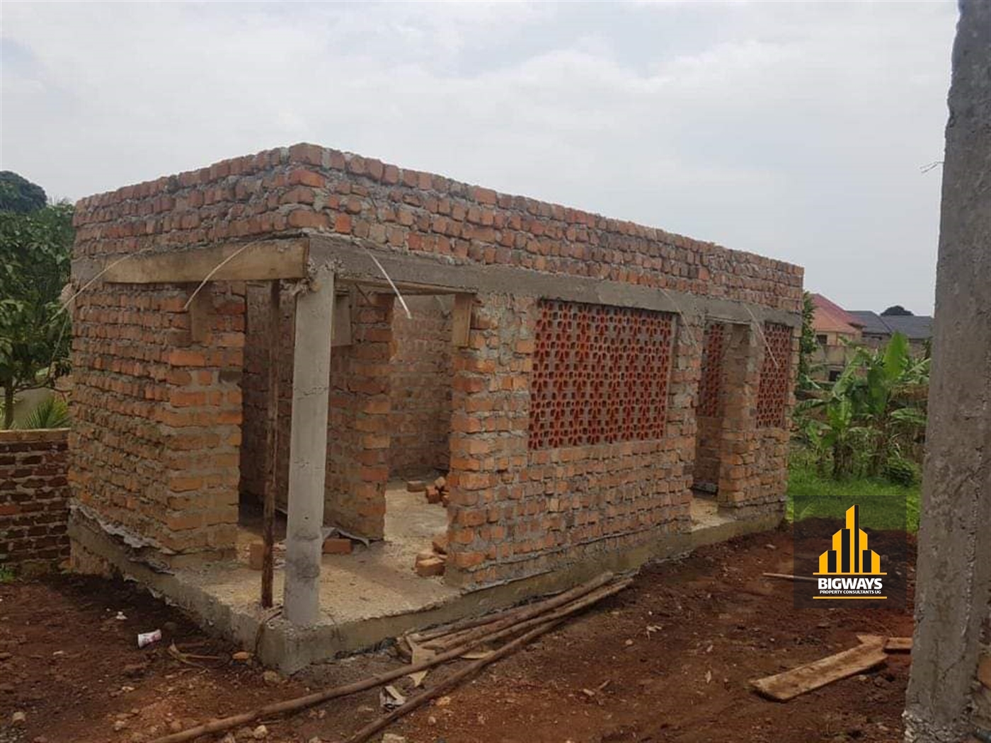 Shell House for sale in Namugongo Wakiso