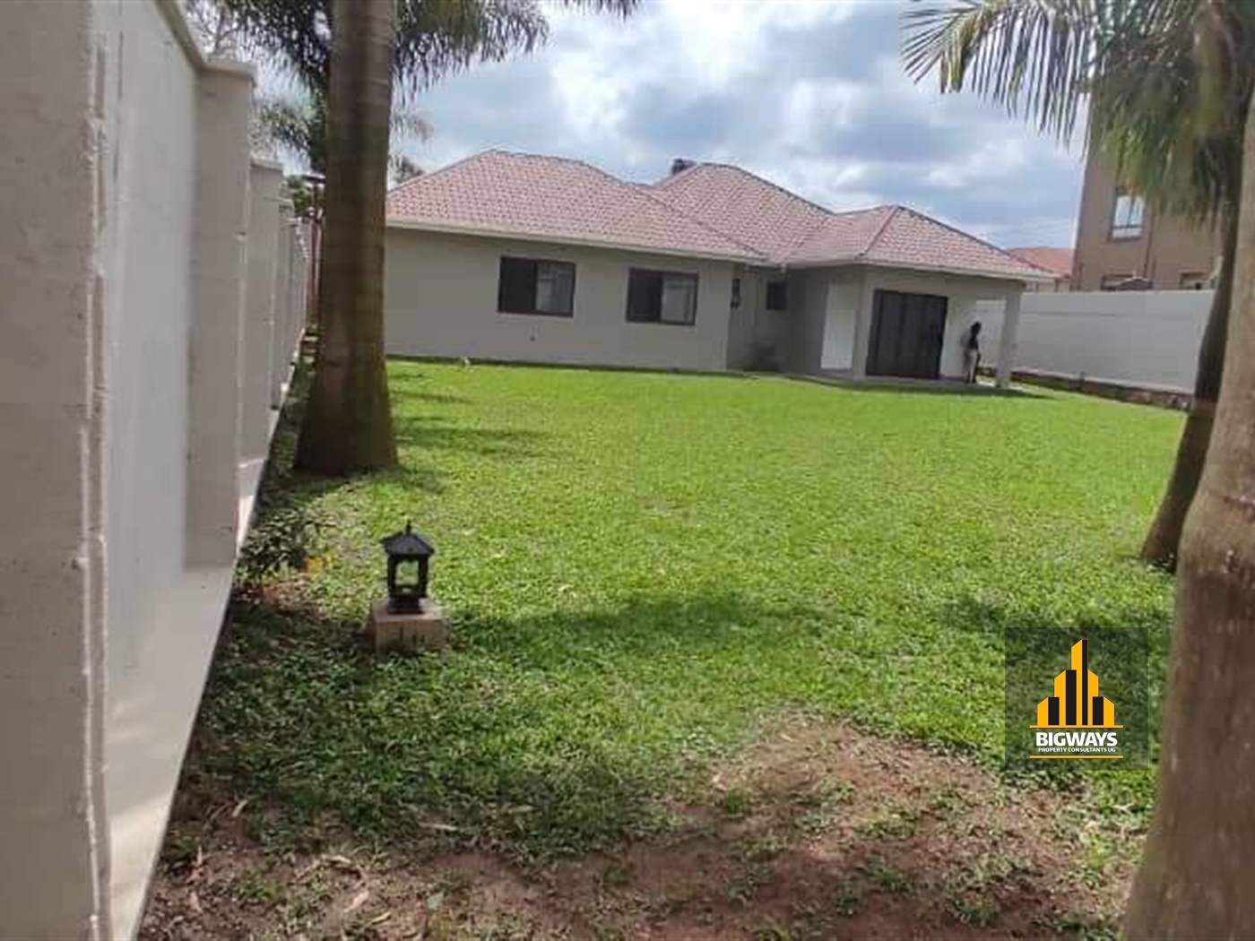 Bungalow for sale in Kira Wakiso