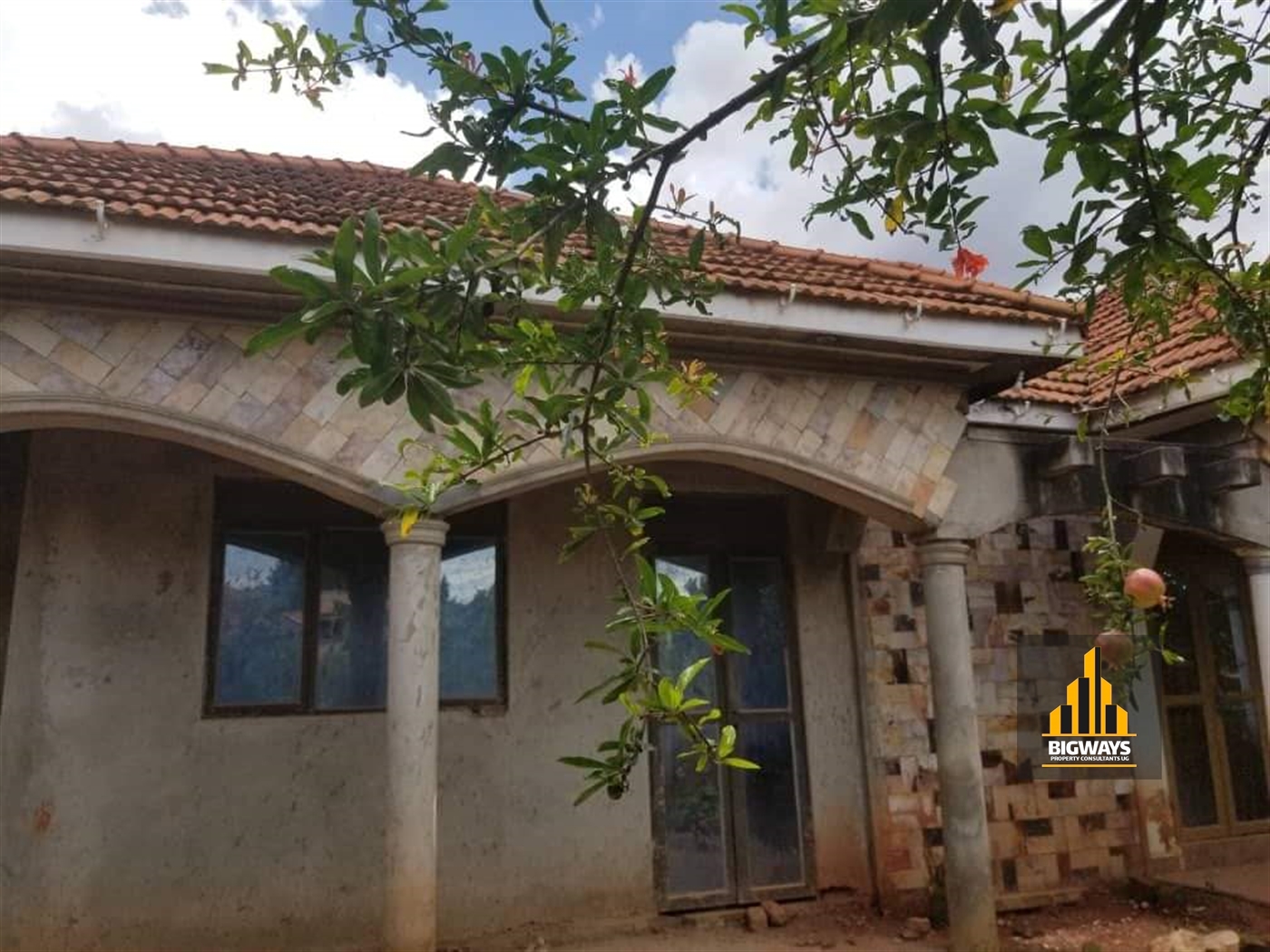 Shell House for sale in Zana Wakiso