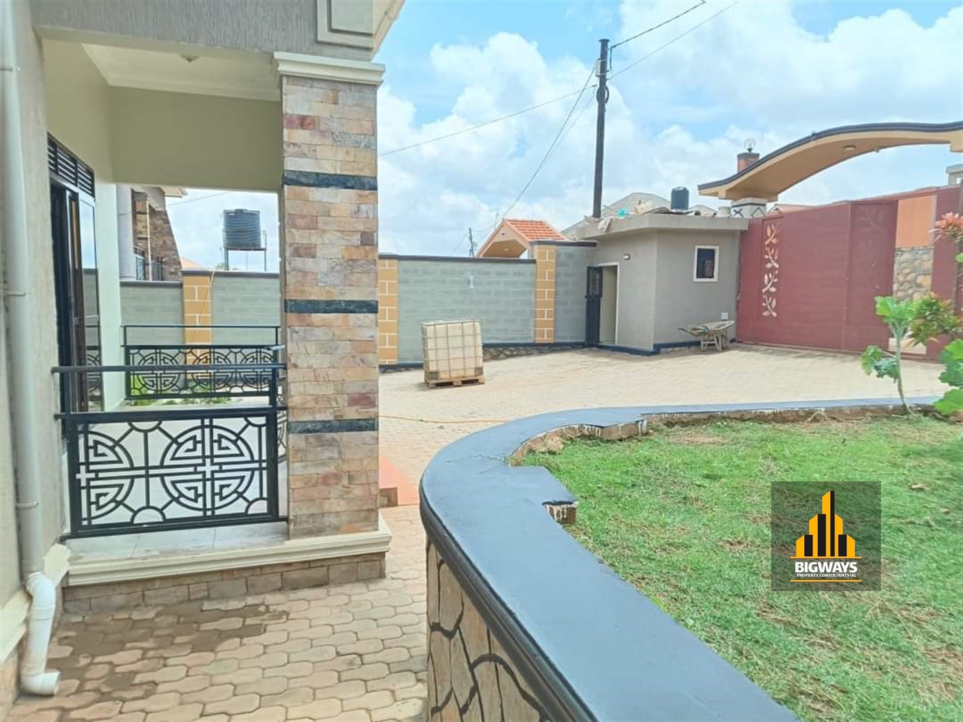 Bungalow for sale in Kira Wakiso