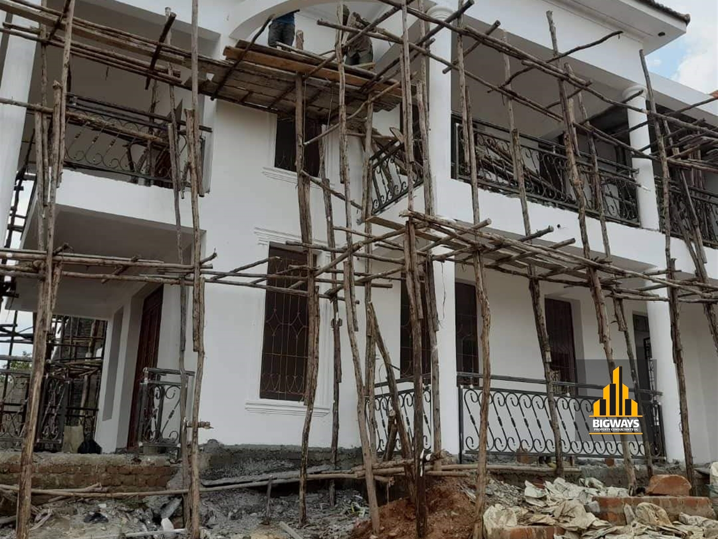 Mansion for sale in Mutundwe Kampala