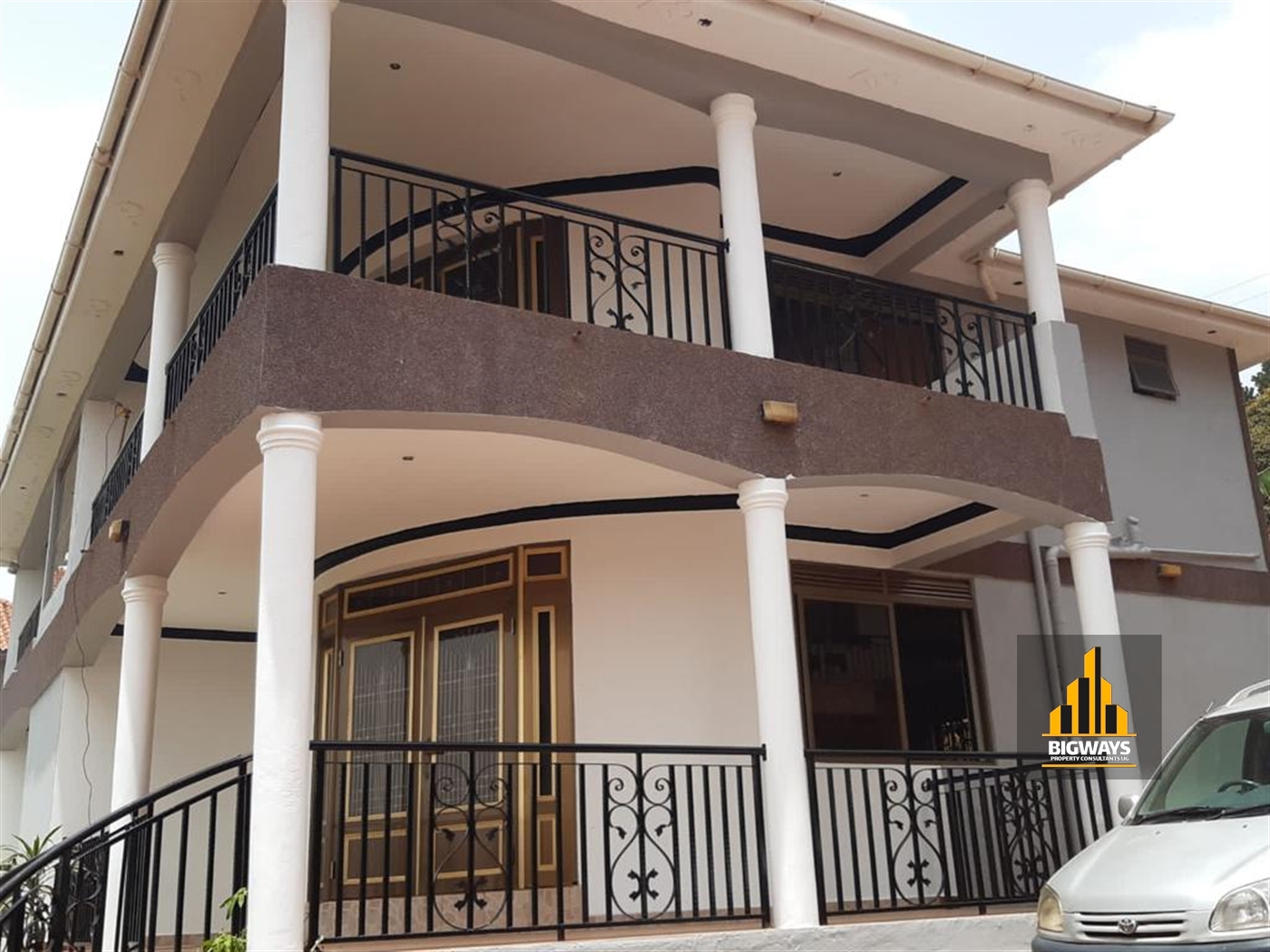 Storeyed house for sale in Seguku Wakiso