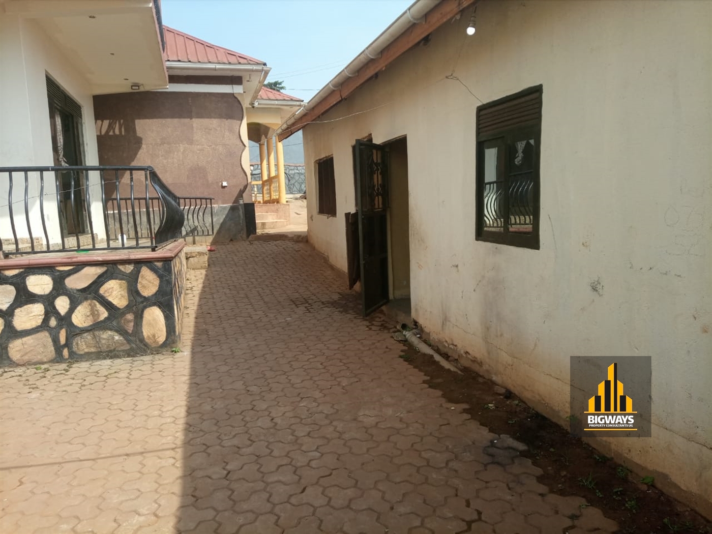 Storeyed house for sale in Buloba Wakiso