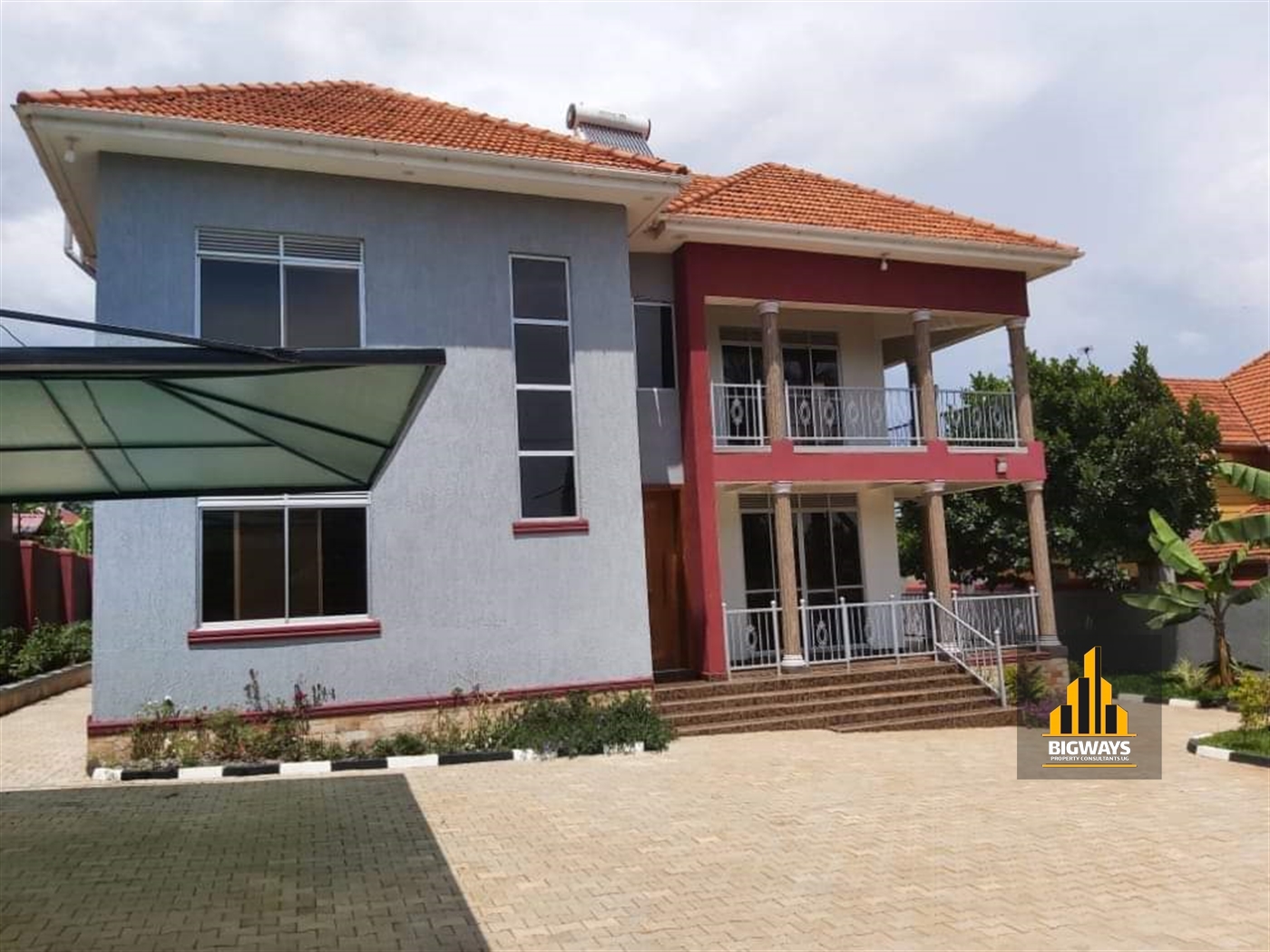 Storeyed house for sale in Kitende Wakiso