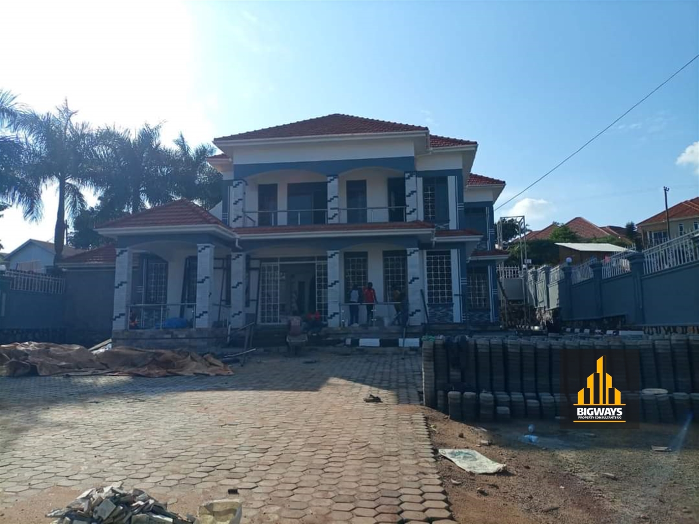 Storeyed house for sale in Kitende Wakiso