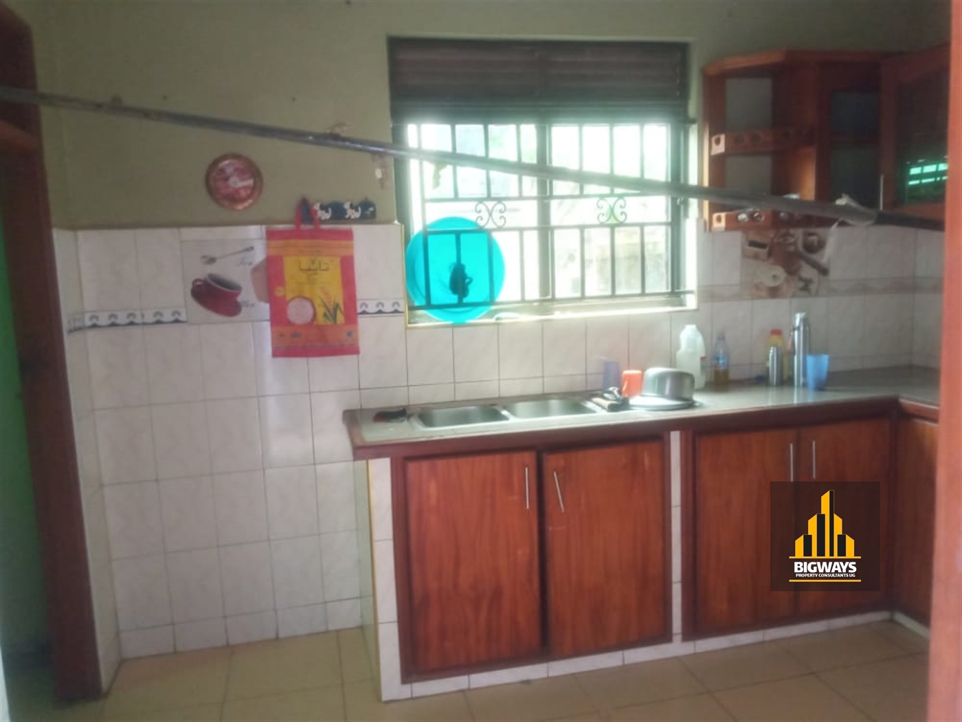 Bungalow for sale in Kitende Wakiso