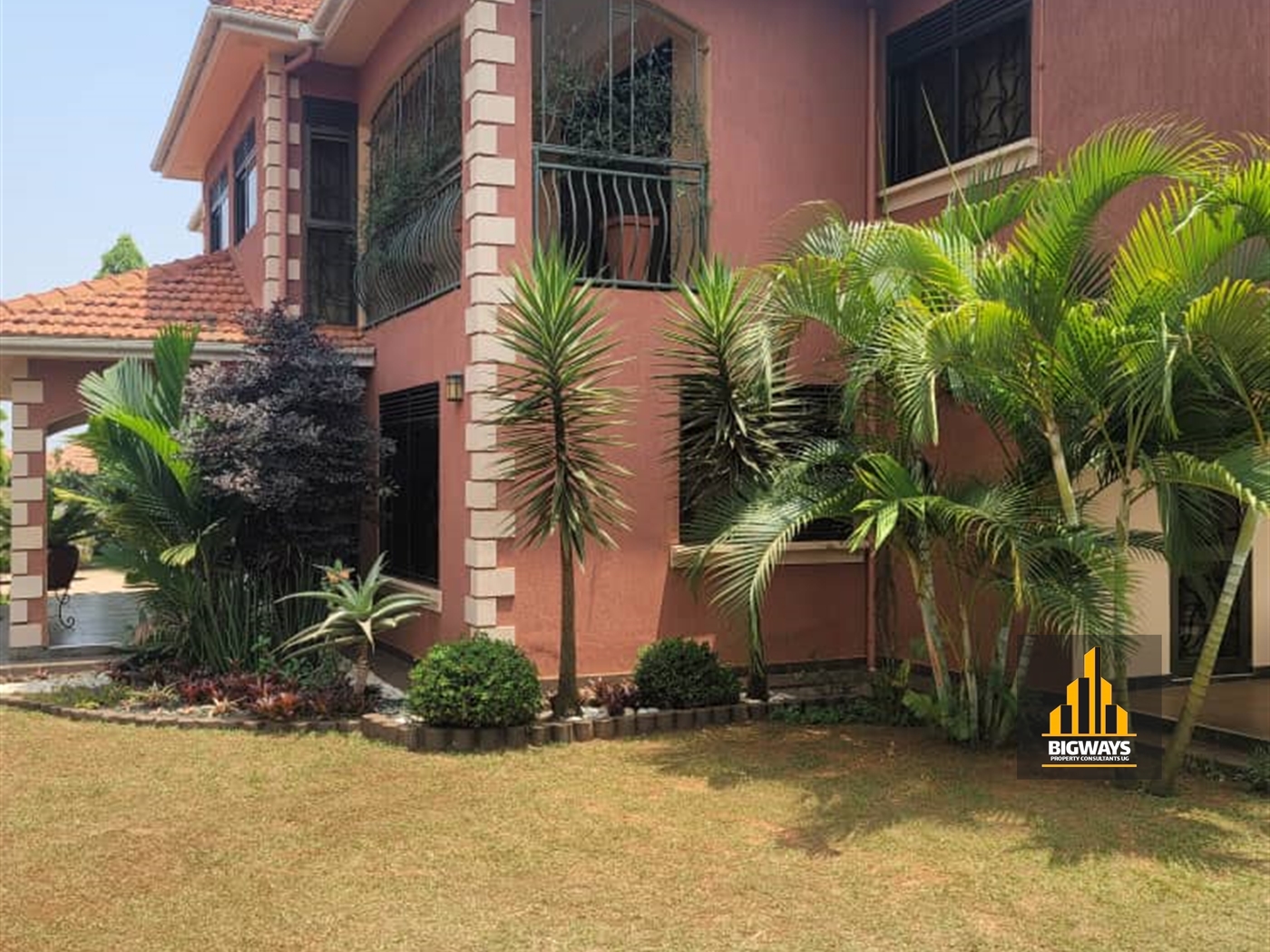 Mansion for sale in Kulambilo Kampala