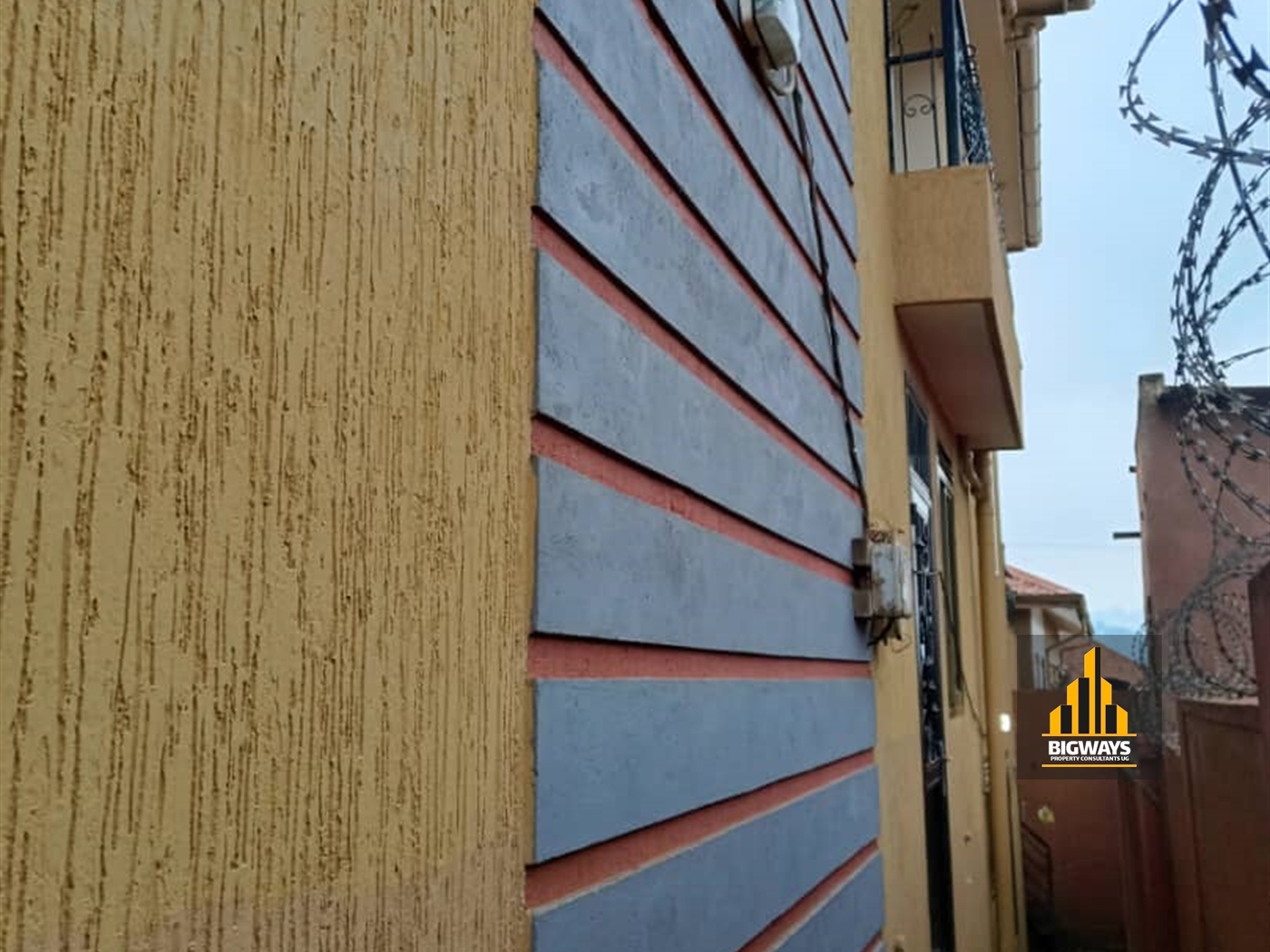 Storeyed house for sale in Namuwongo Kampala