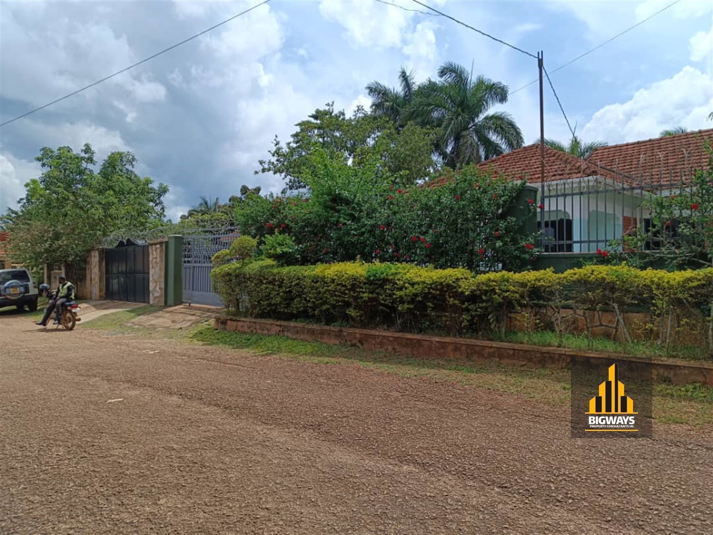 Bungalow for sale in Naalya Wakiso