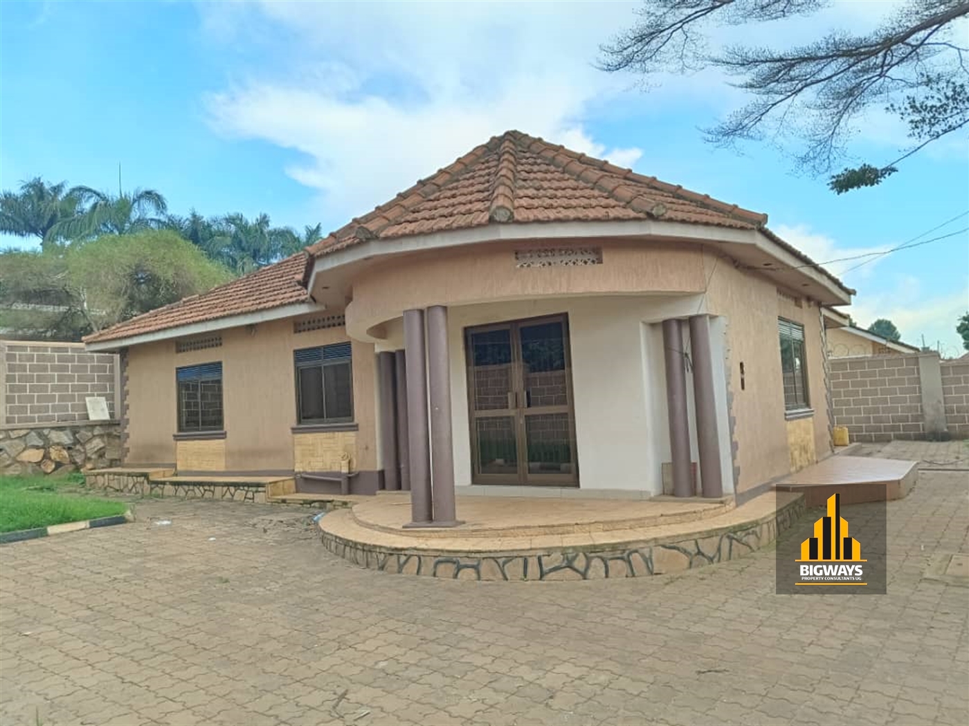 Bungalow for sale in Naalya Wakiso