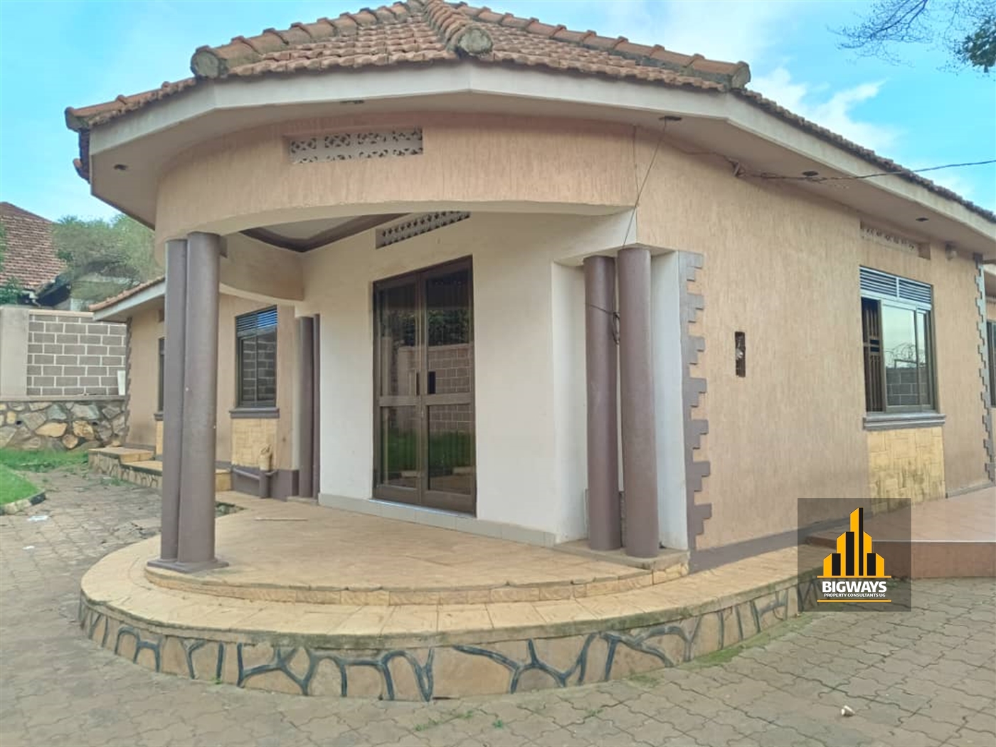 Bungalow for sale in Naalya Wakiso