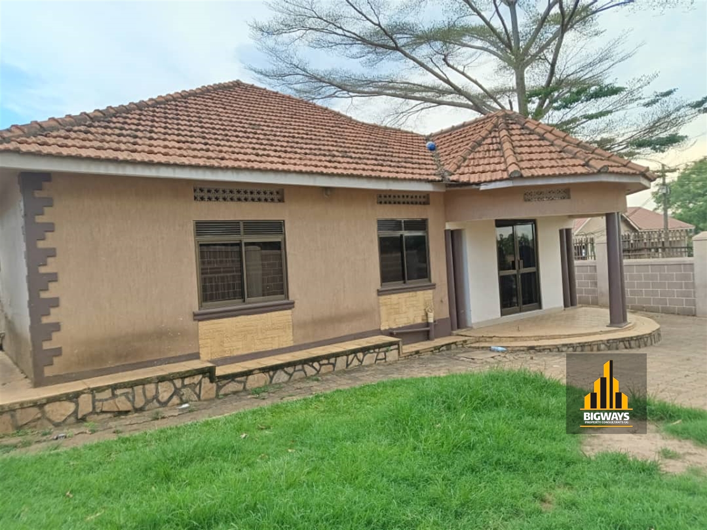 Bungalow for sale in Naalya Wakiso