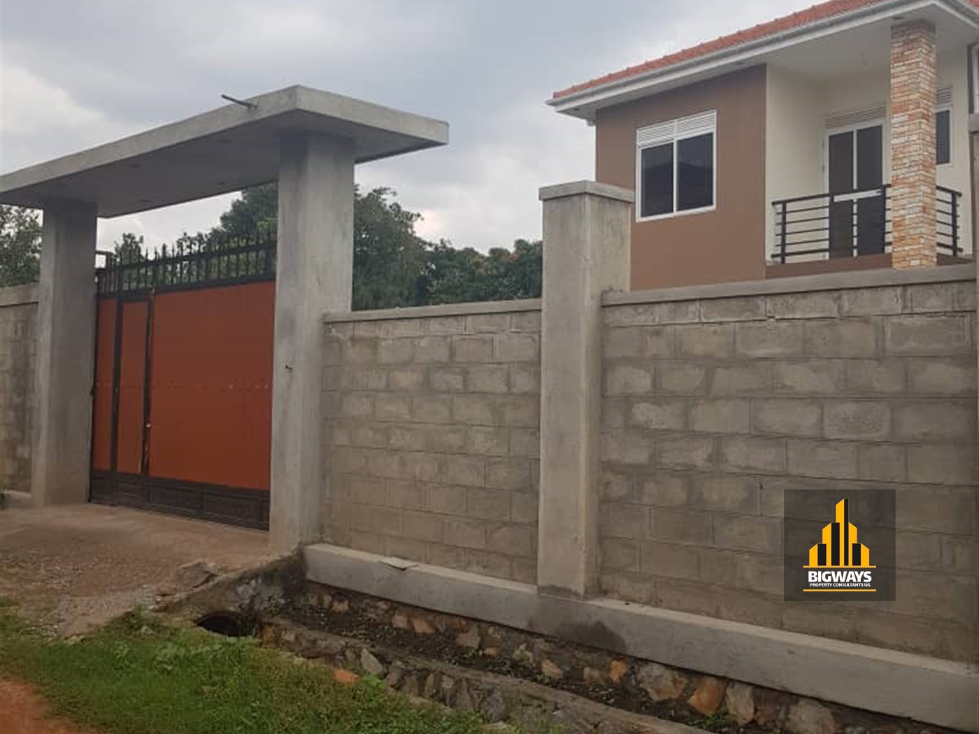 Storeyed house for sale in Muyenga Kampala