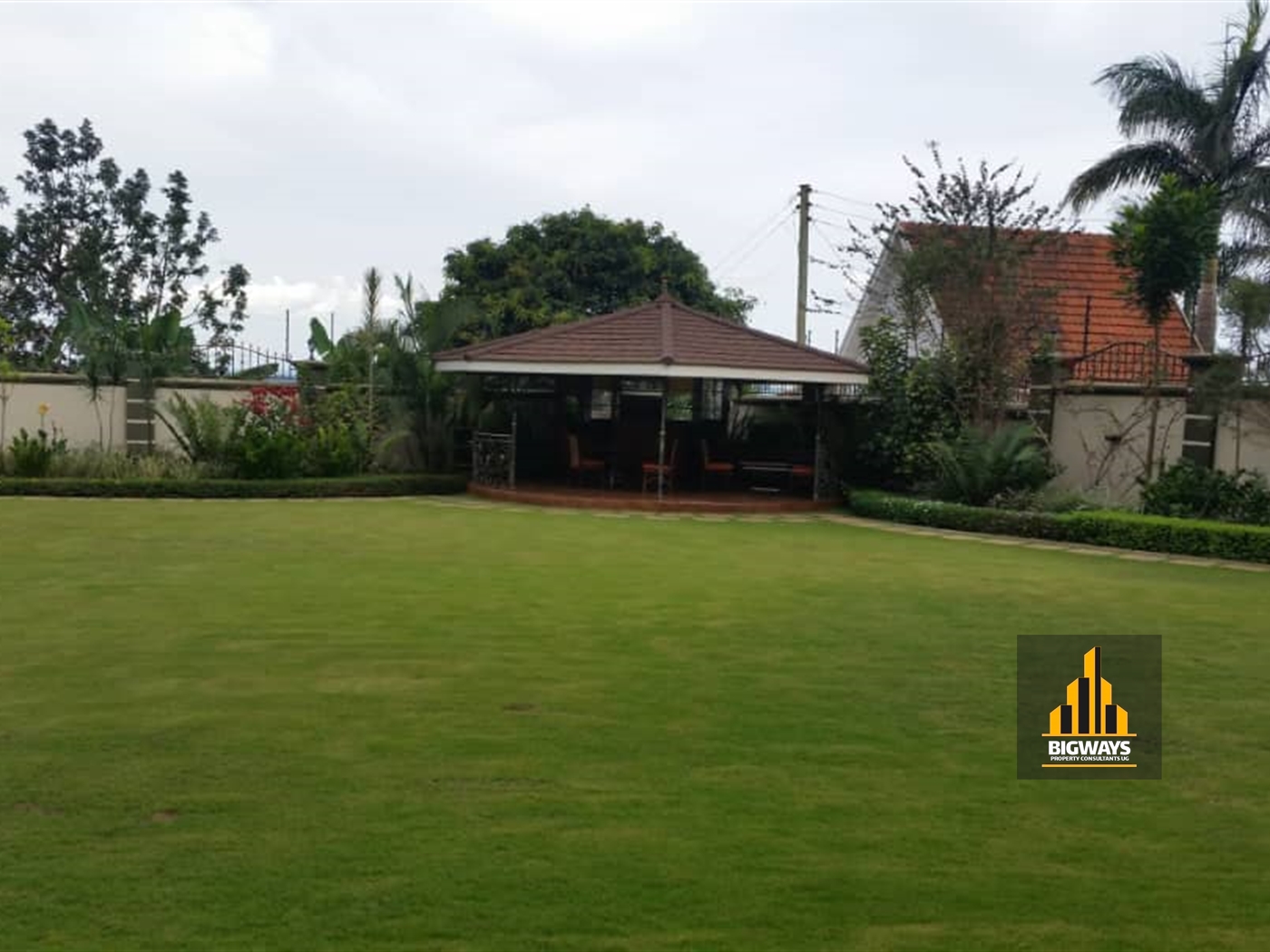 Mansion for sale in Mbuya Kampala