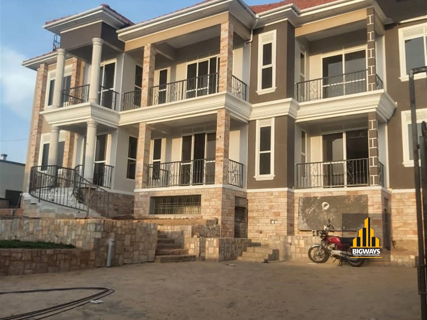 Mansion for sale in Munyonyo Kampala