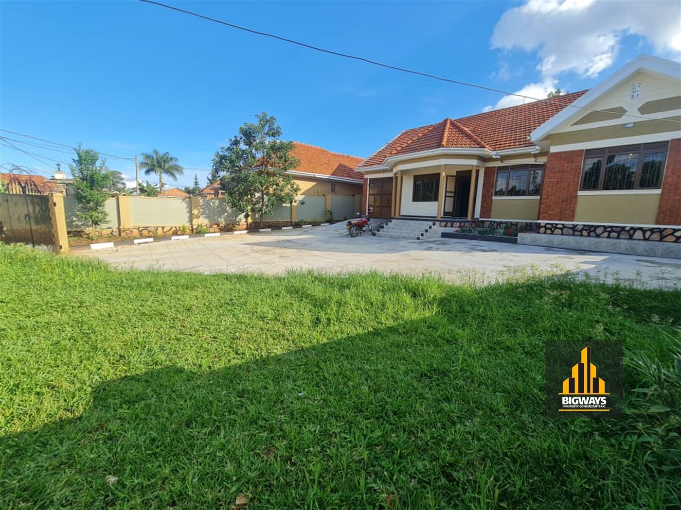 Bungalow for sale in Kirinya Wakiso