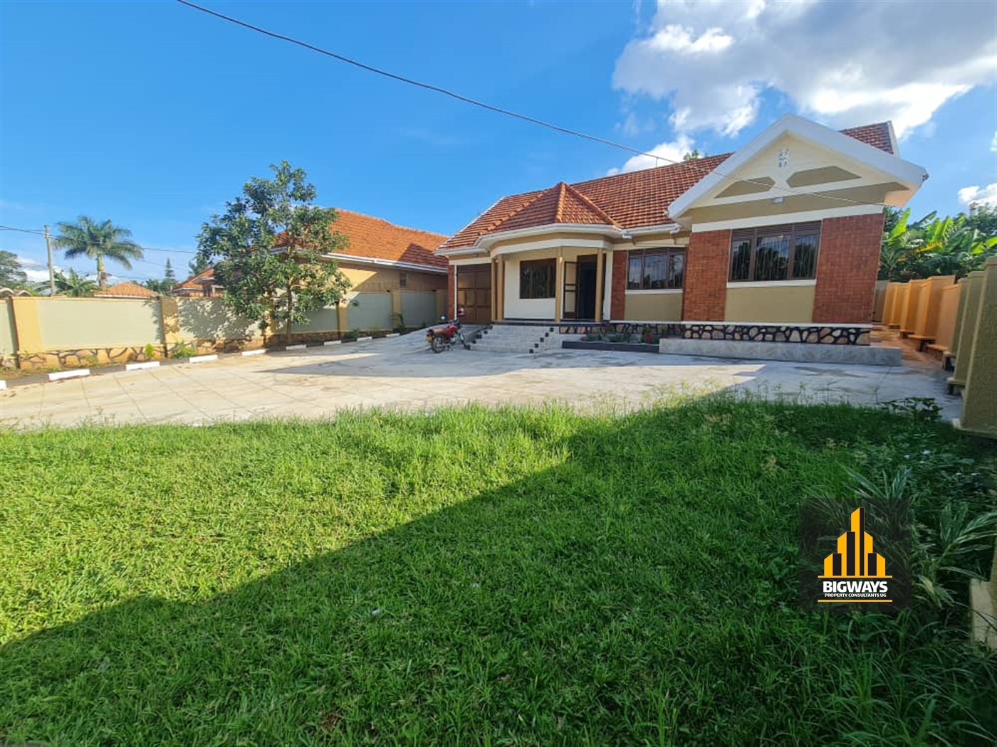 Bungalow for sale in Kirinya Wakiso