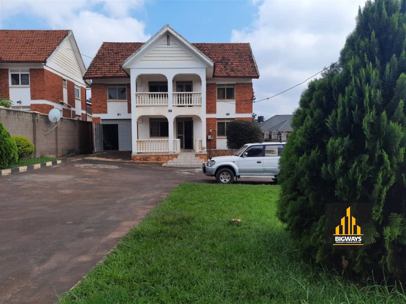 Storeyed house for sale in Naguru Kampala