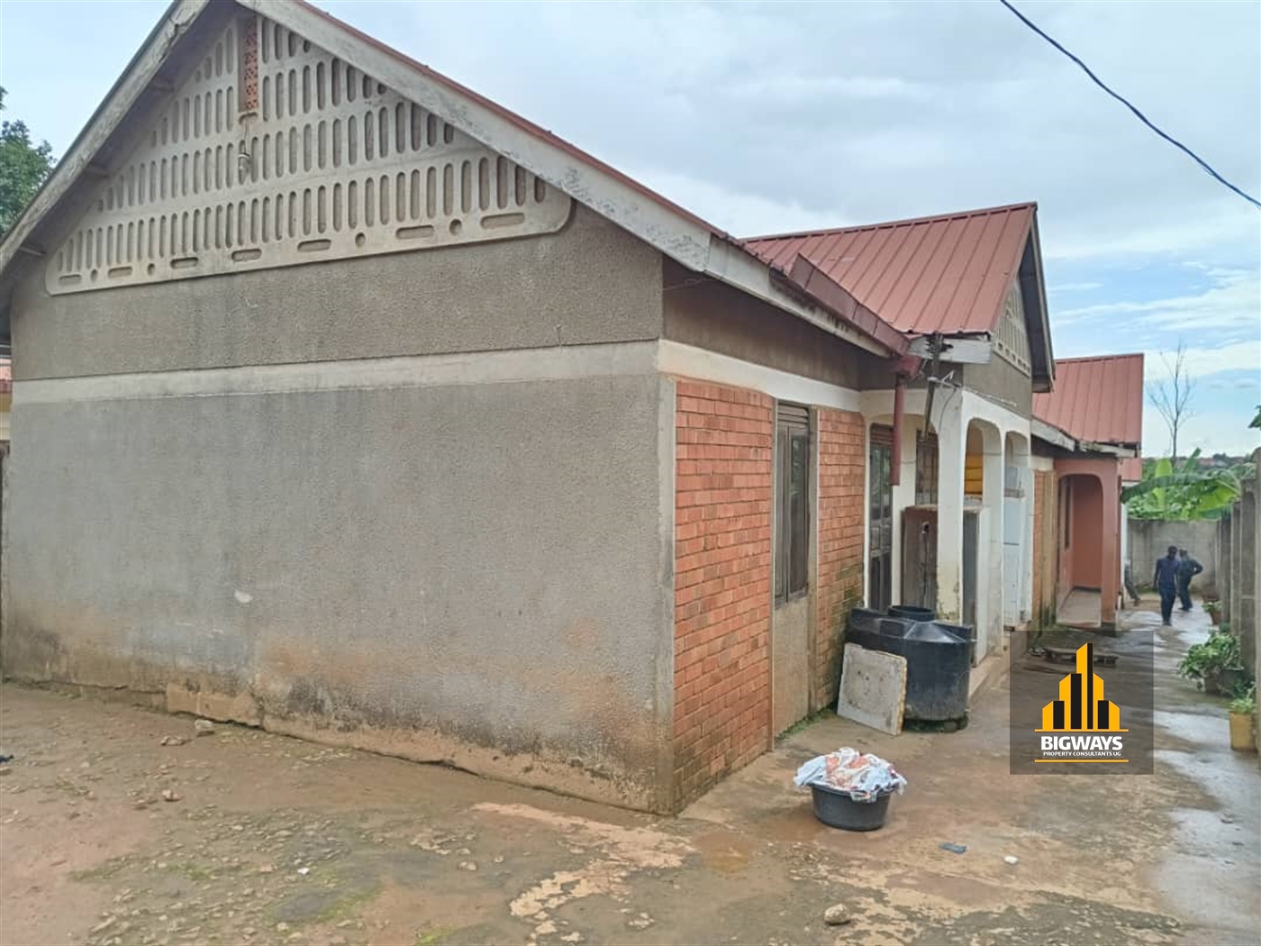 Rental units for sale in Seeta Mukono