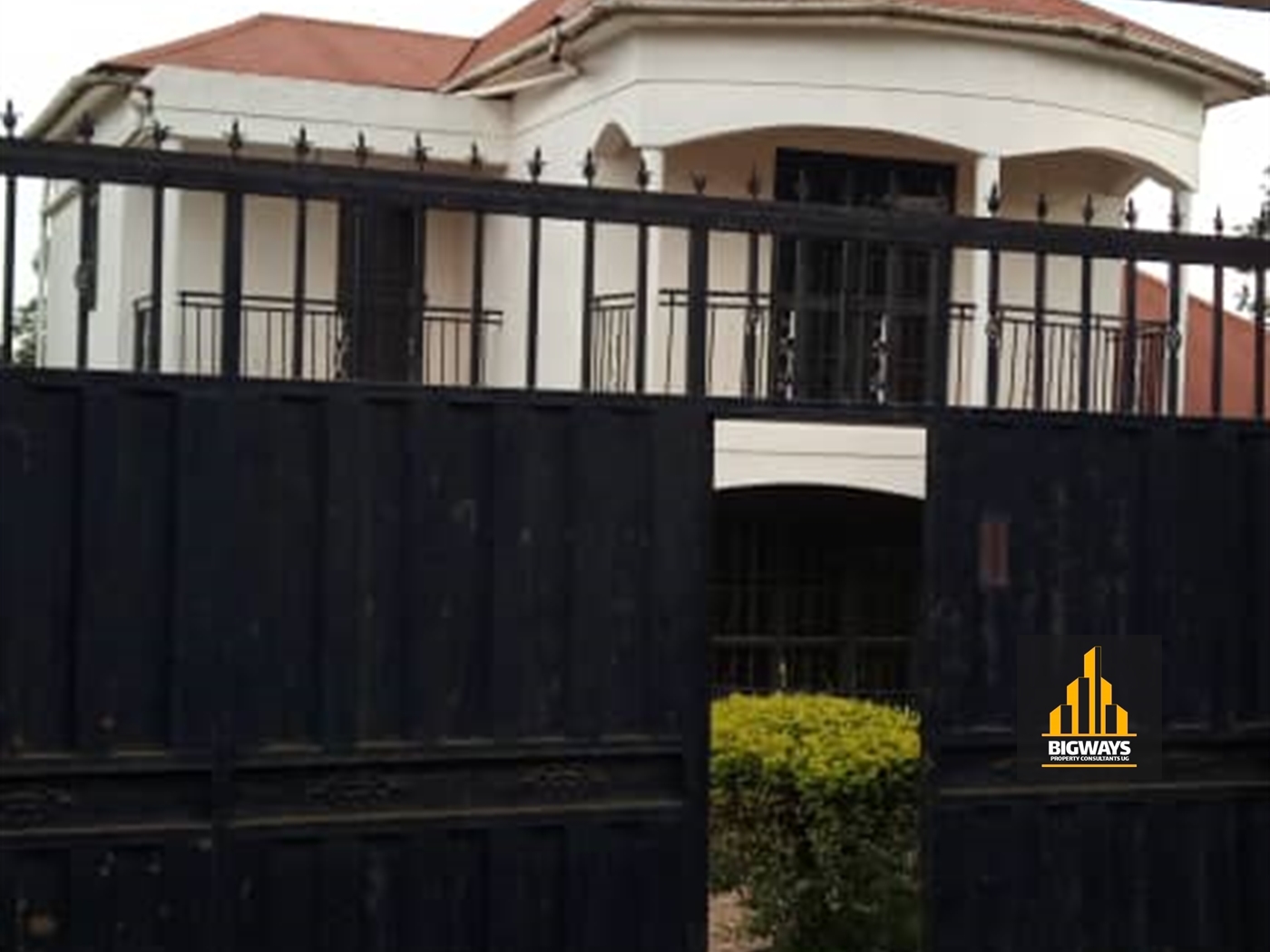 Storeyed house for sale in Kawanda Wakiso