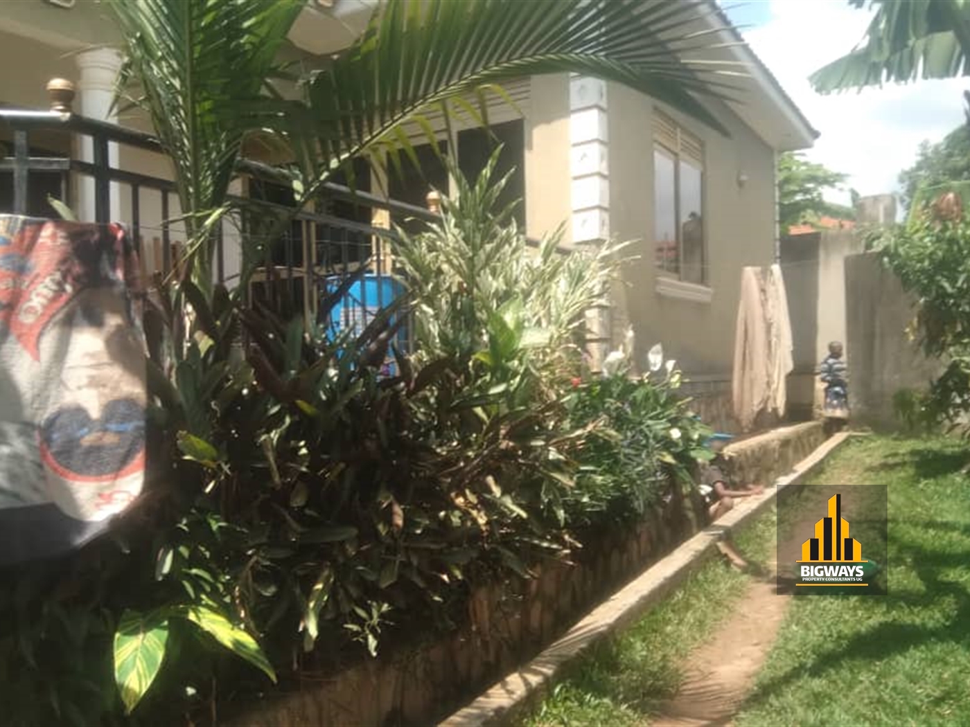 Bungalow for sale in Nsasa Wakiso