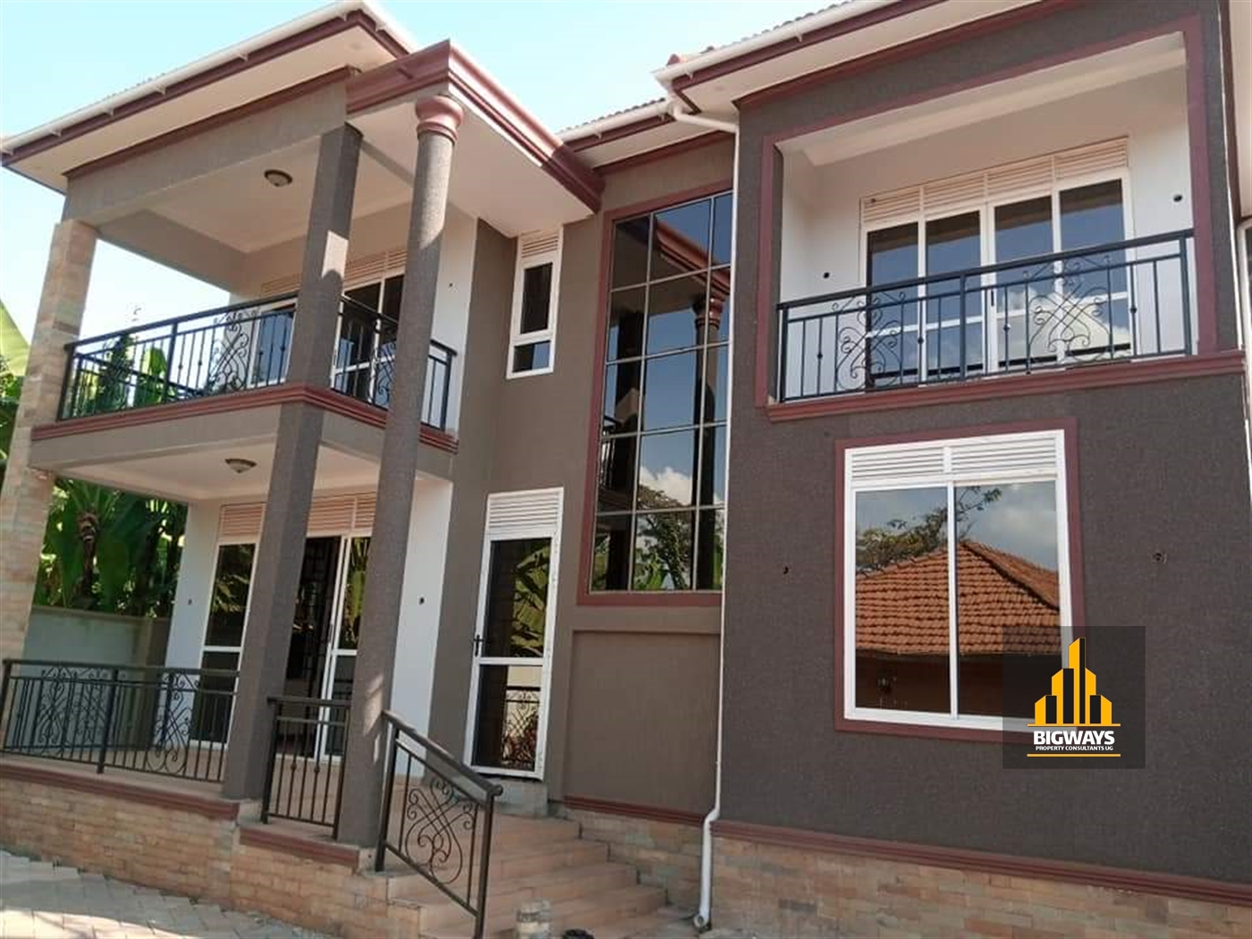 Storeyed house for sale in Kira Wakiso