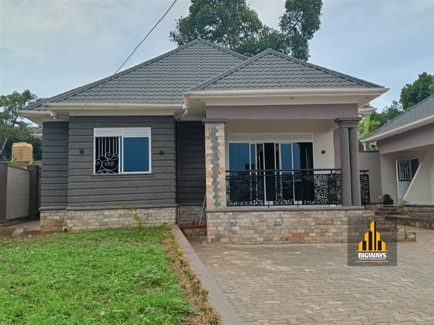 Bungalow for sale in Kira Wakiso