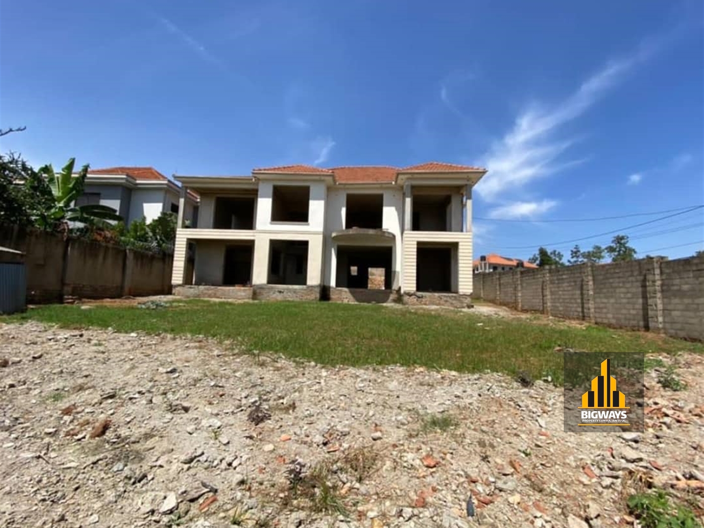 Shell House for sale in Kiwaatule Kampala