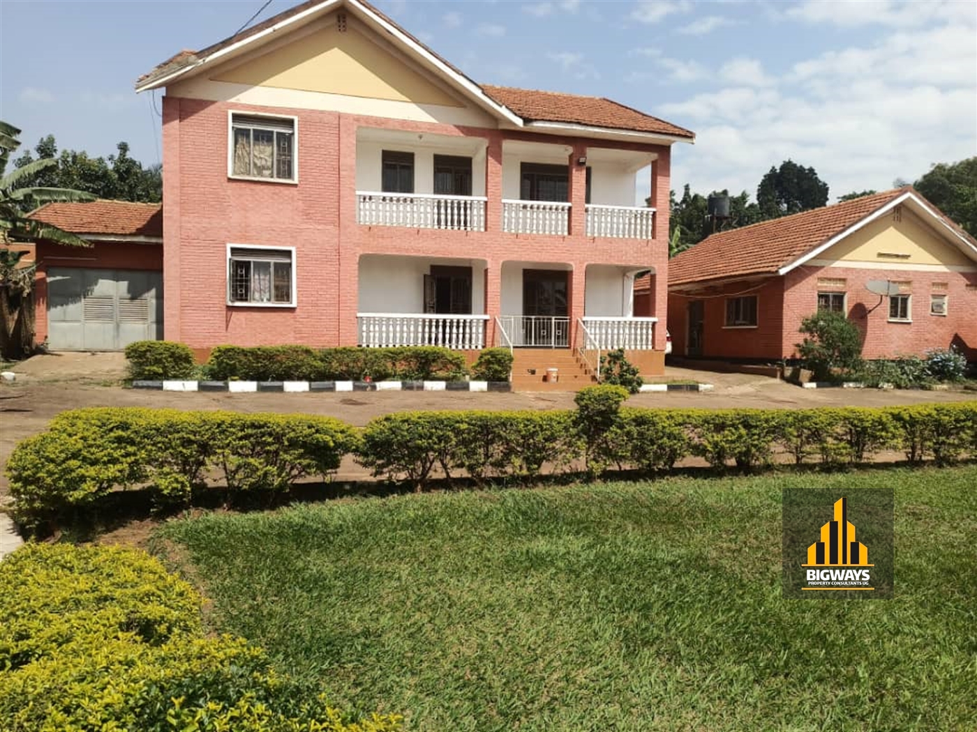 Storeyed house for sale in Ntinda Kampala