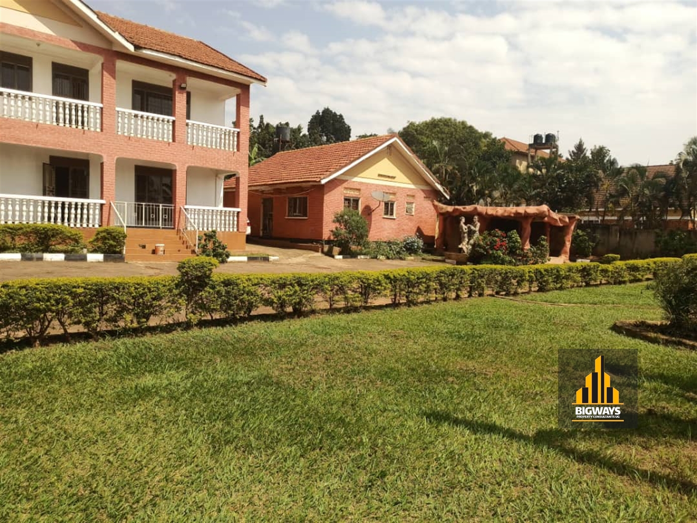 Storeyed house for sale in Ntinda Kampala