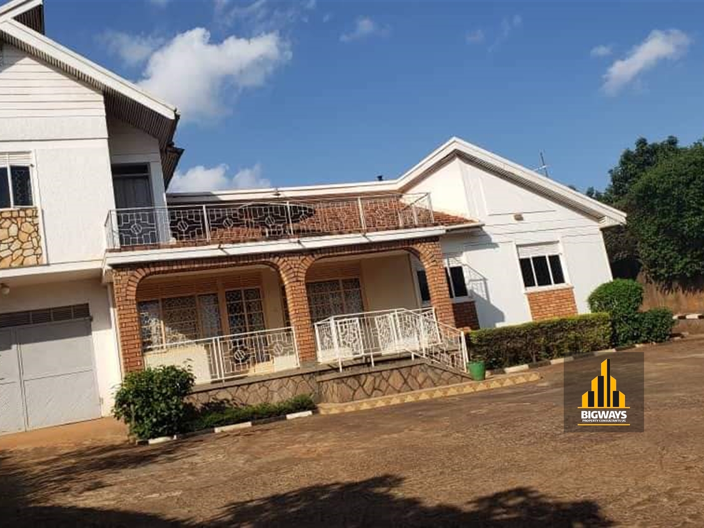 Storeyed house for sale in Namasuba Wakiso