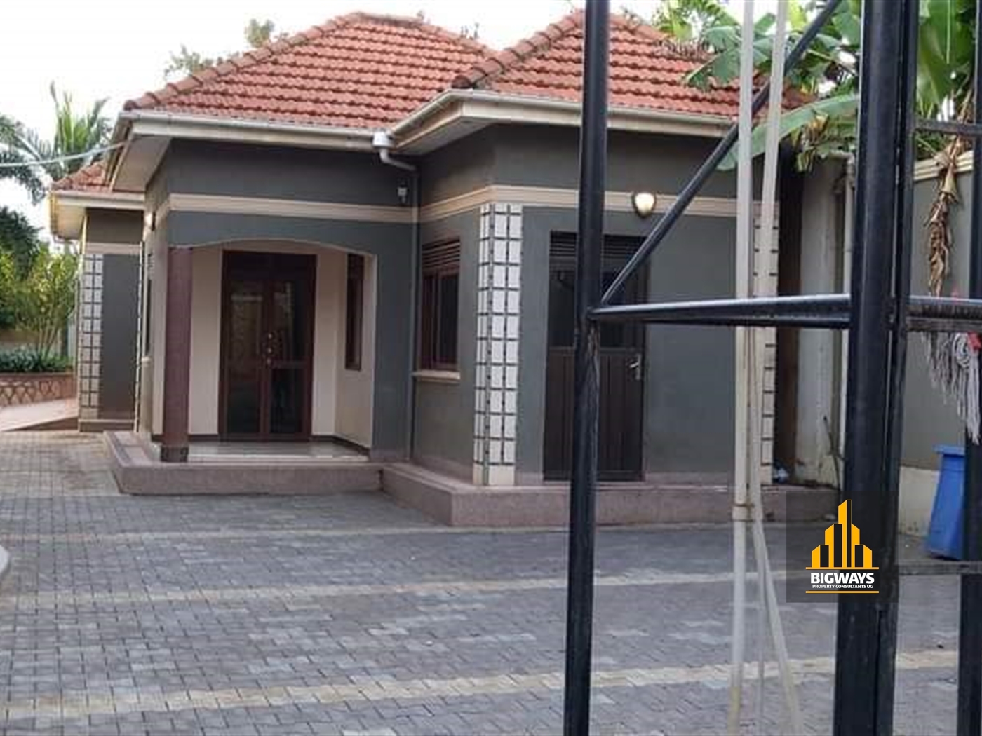 Storeyed house for sale in Bulindo Wakiso