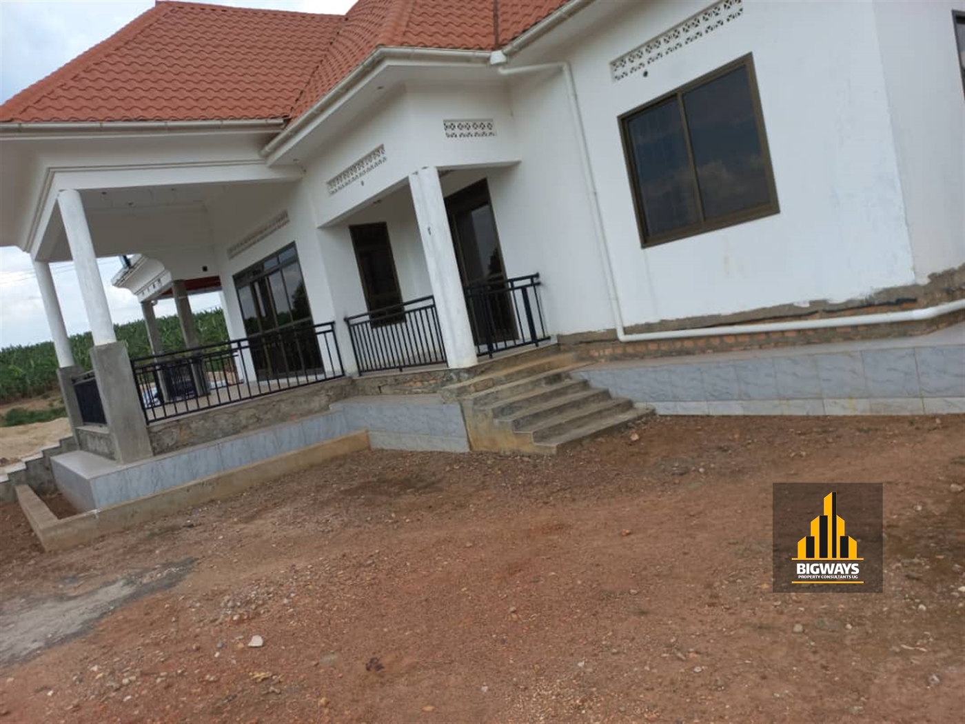 Bungalow for sale in Nyalubanga Mbarara