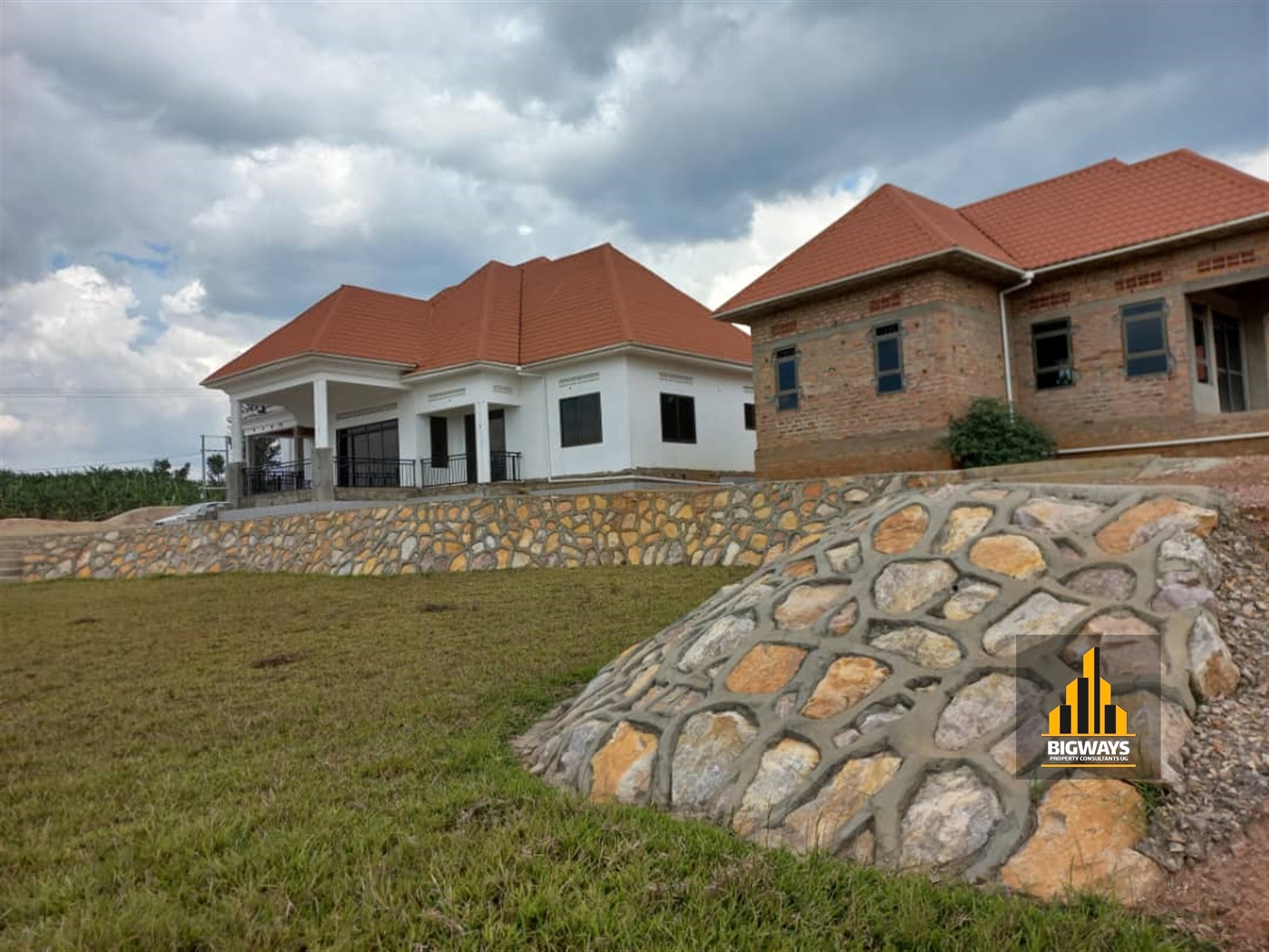 Bungalow for sale in Nyalubanga Mbarara